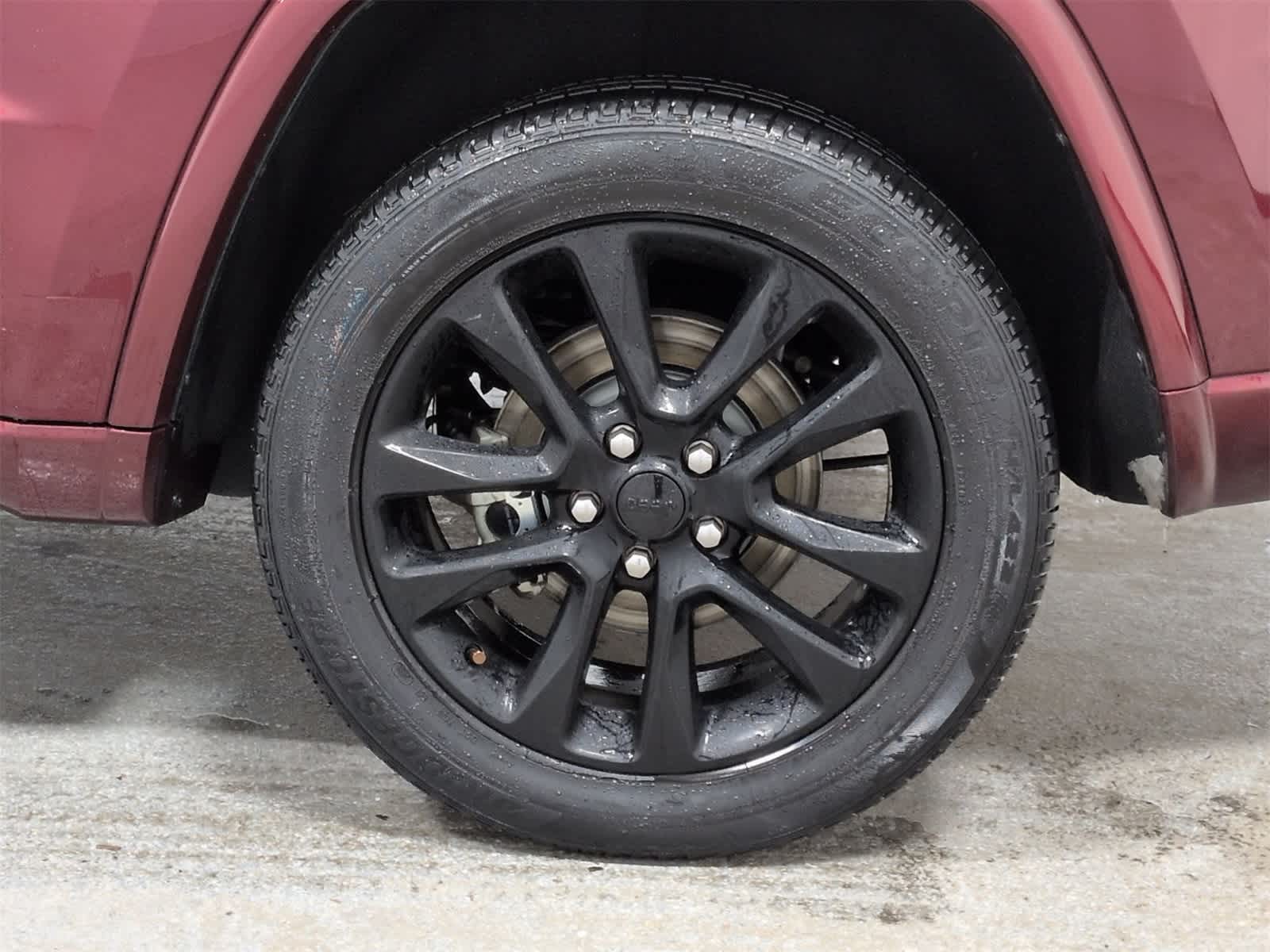 Thumbnail: 2021 Jeep Grand Cherokee - 14