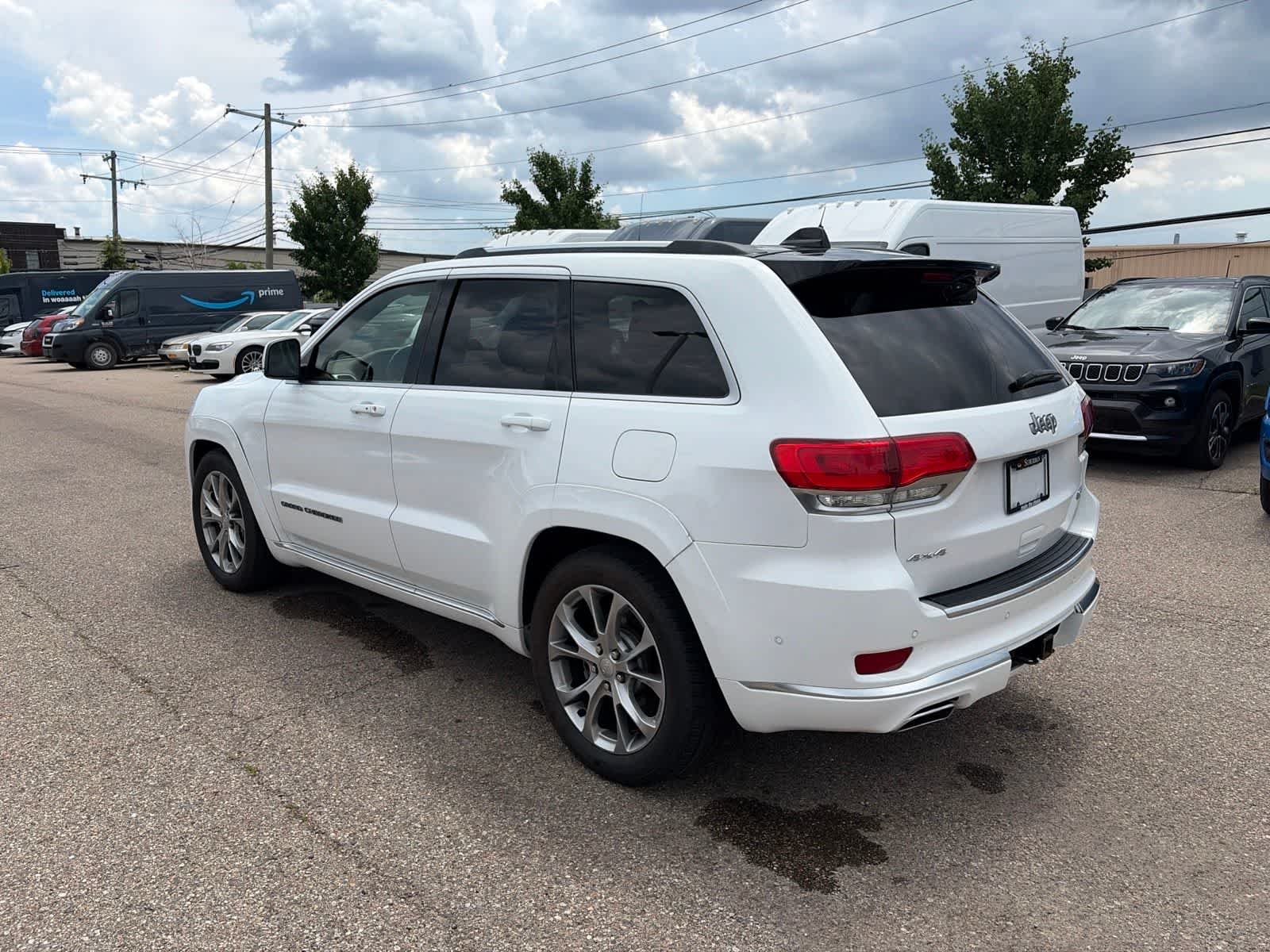Thumbnail: 2021 Jeep Grand Cherokee - 16