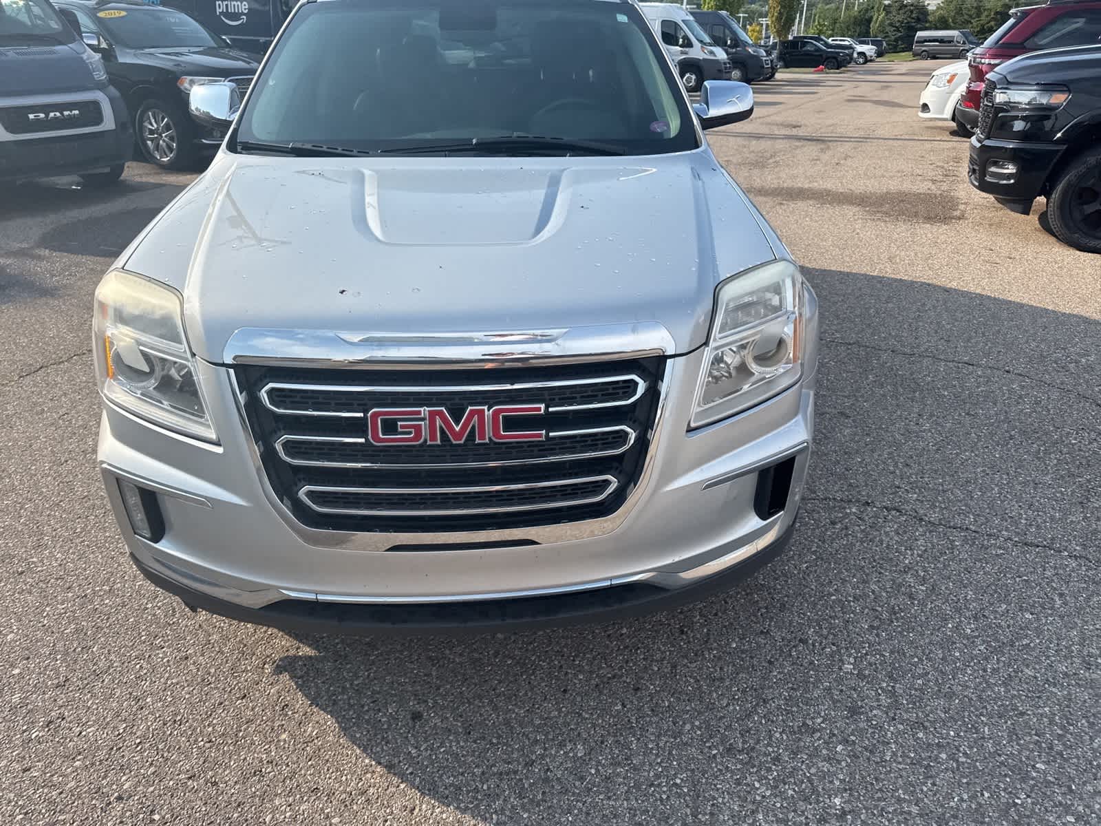 Thumbnail: 2017 GMC Terrain - 4