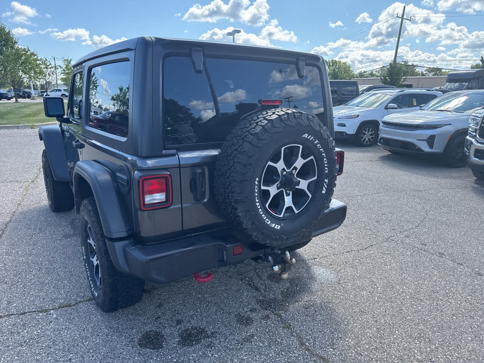 Thumbnail: 2021 Jeep Wrangler - 21
