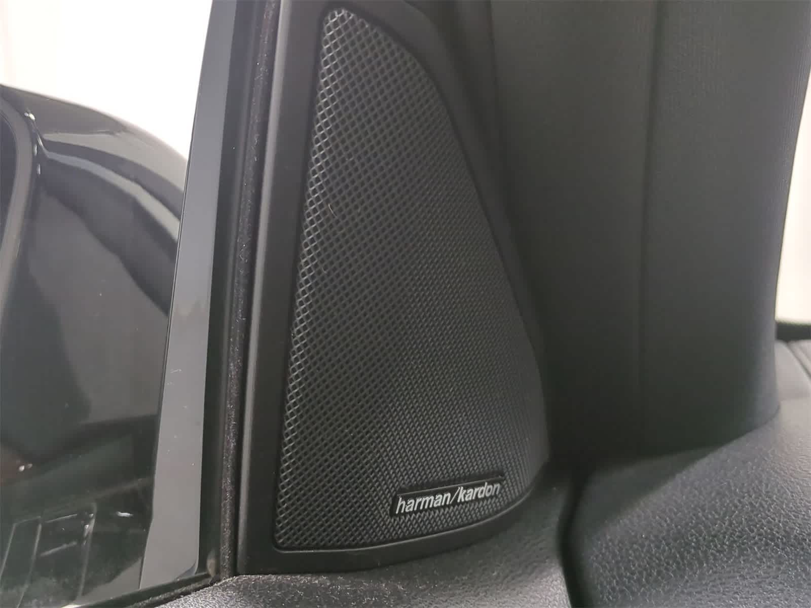 Thumbnail: 2013 Mercedes-Benz E-Class - 31