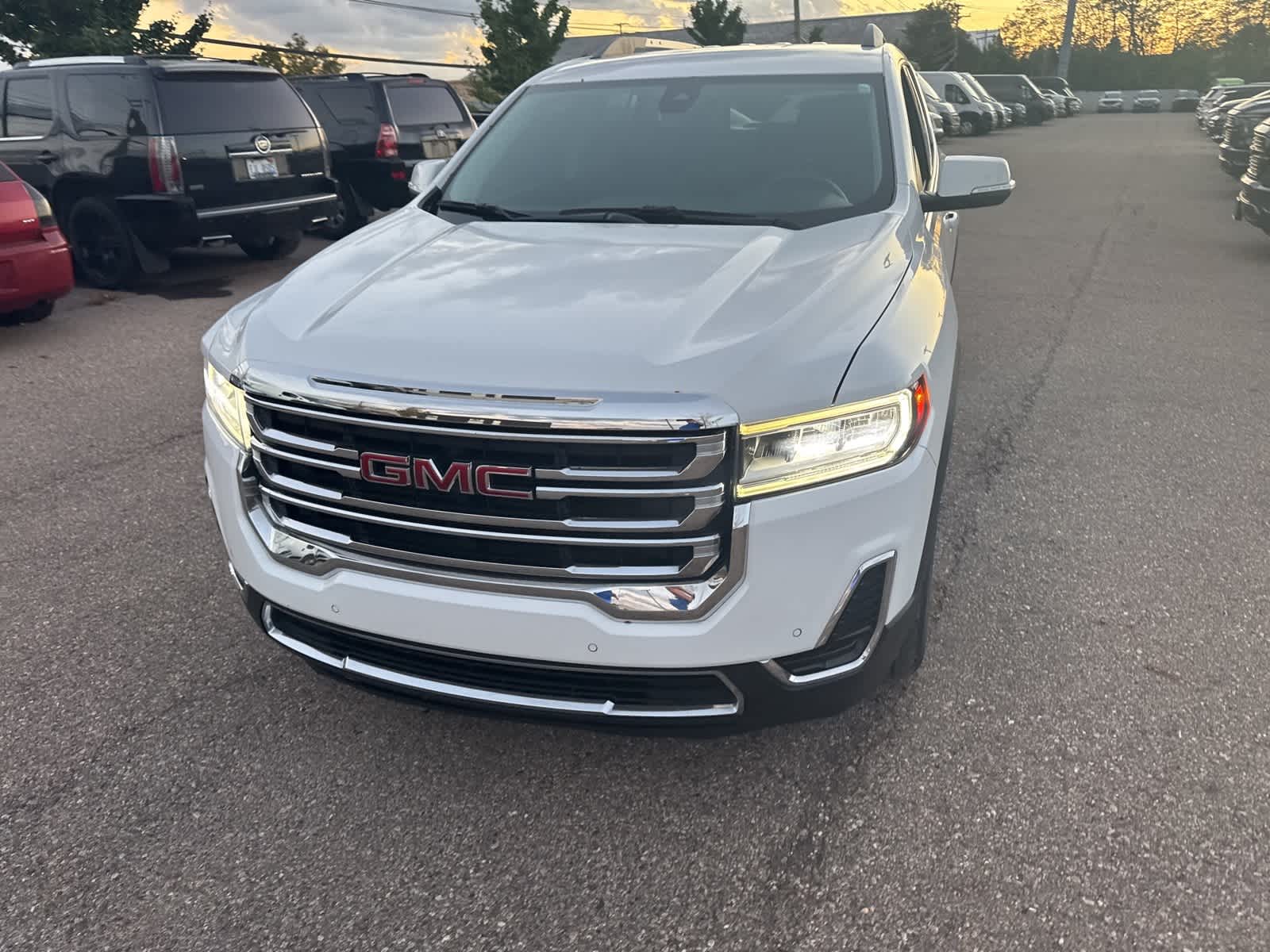 Thumbnail: 2021 GMC Acadia - 3