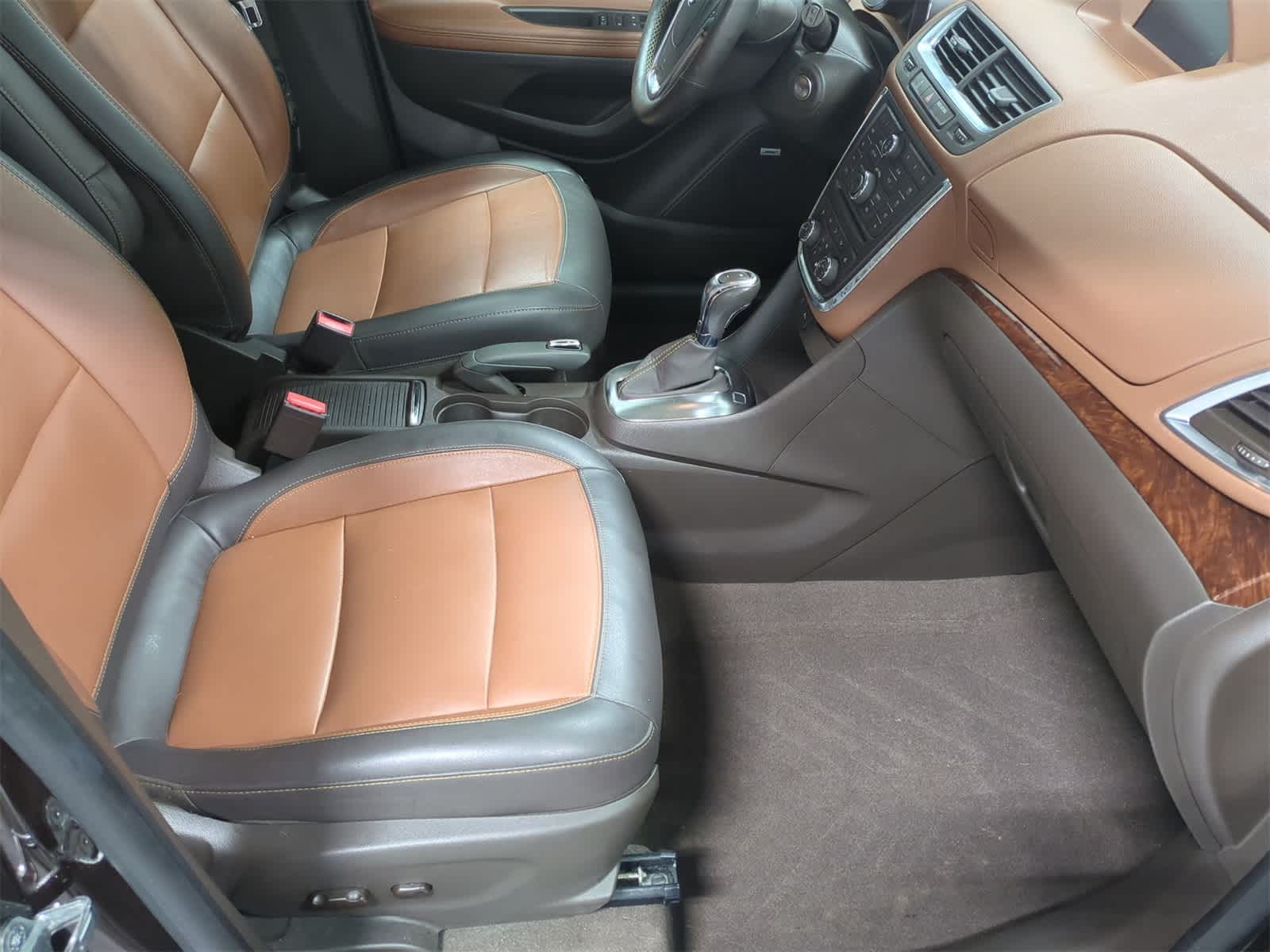 Thumbnail: 2016 Buick Encore - 24