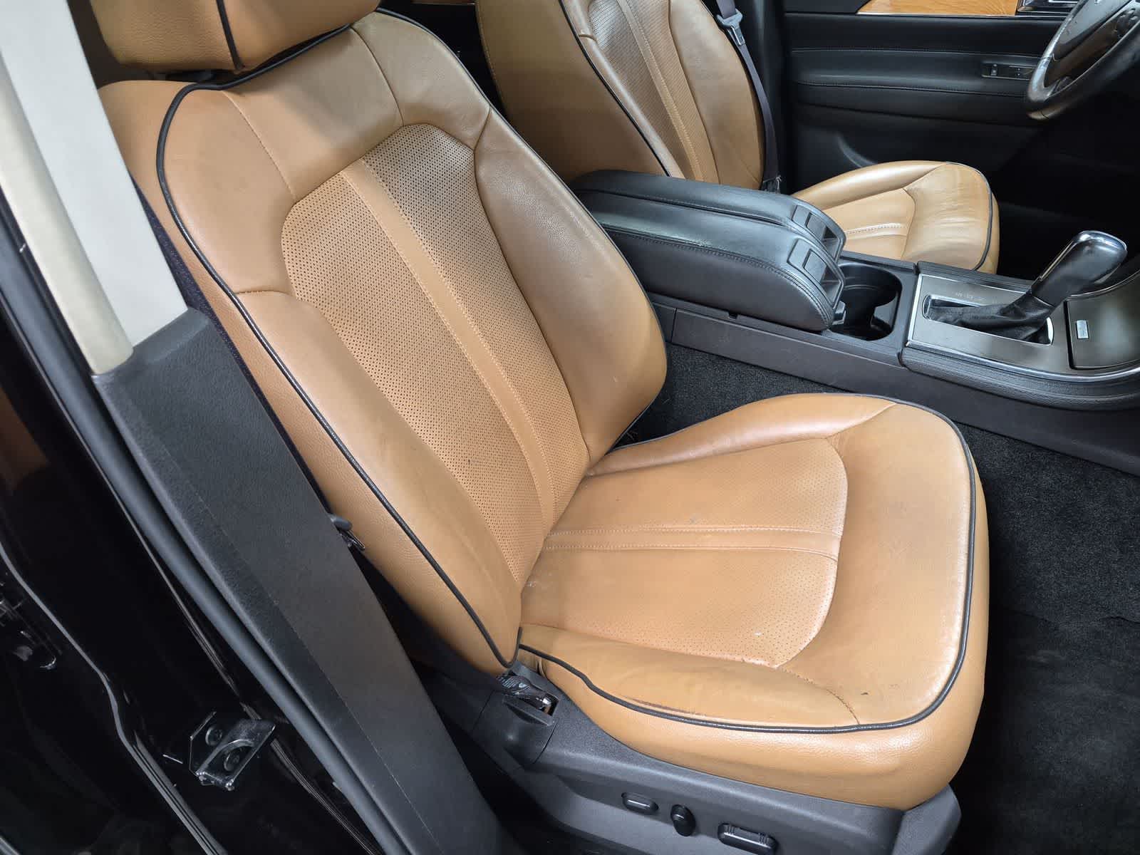Thumbnail: 2013 Lincoln MKX - 30