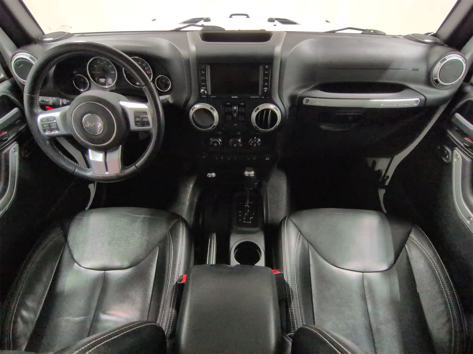 Thumbnail: 2017 Jeep Wrangler - 16