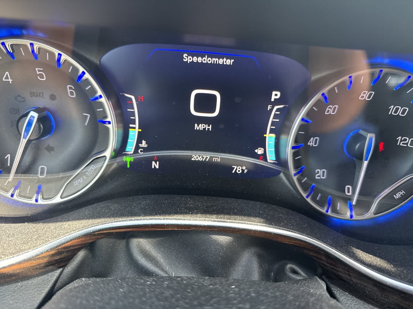 Thumbnail: 2022 Chrysler Pacifica - 29