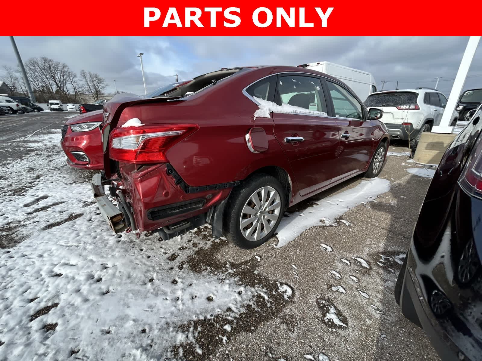 Thumbnail: 2016 Nissan Sentra - 10