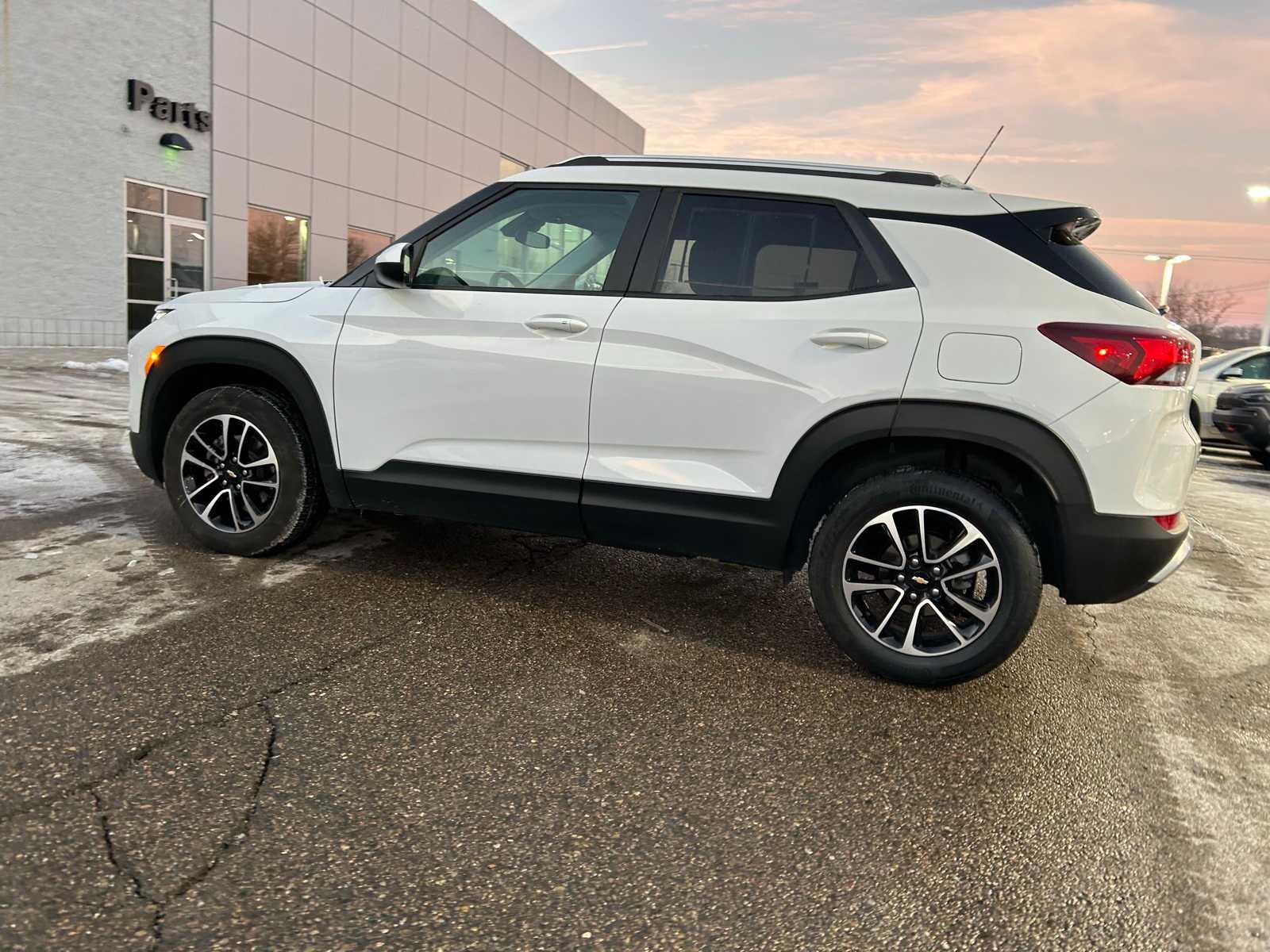 Thumbnail: 2025 Chevrolet TrailBlazer - 21