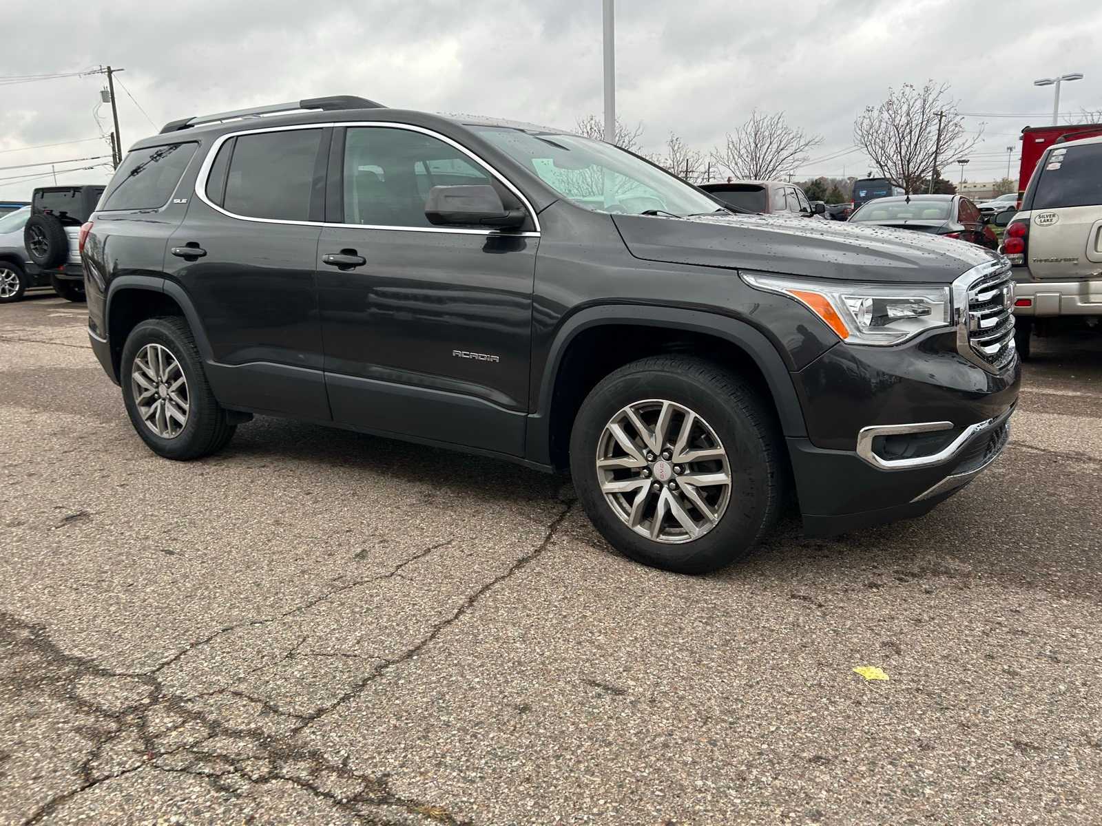 Thumbnail: 2017 GMC Acadia - 10