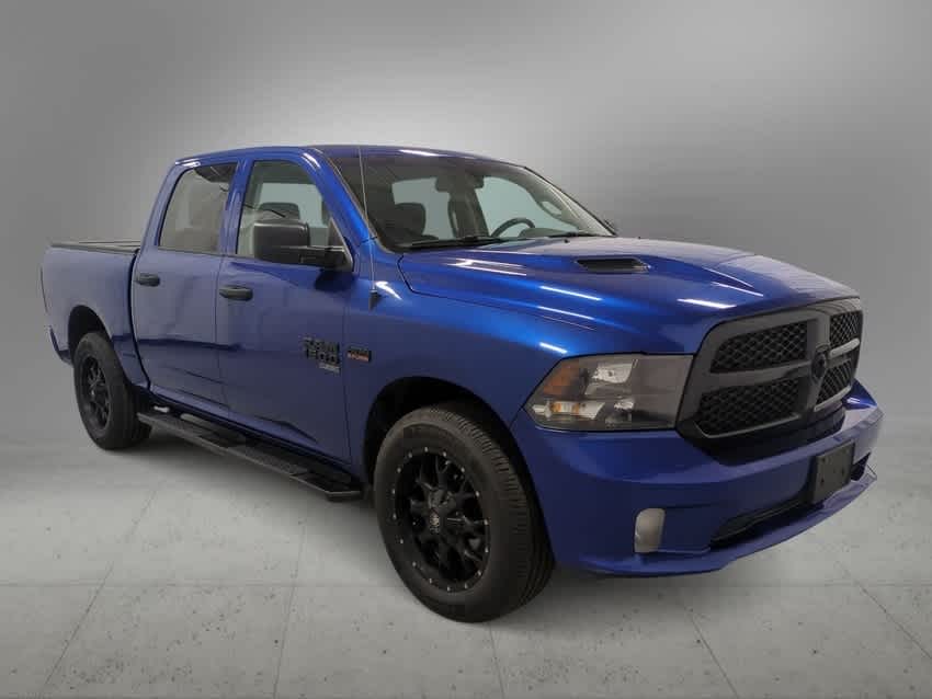 2019 RAM 1500 Classic Express 2