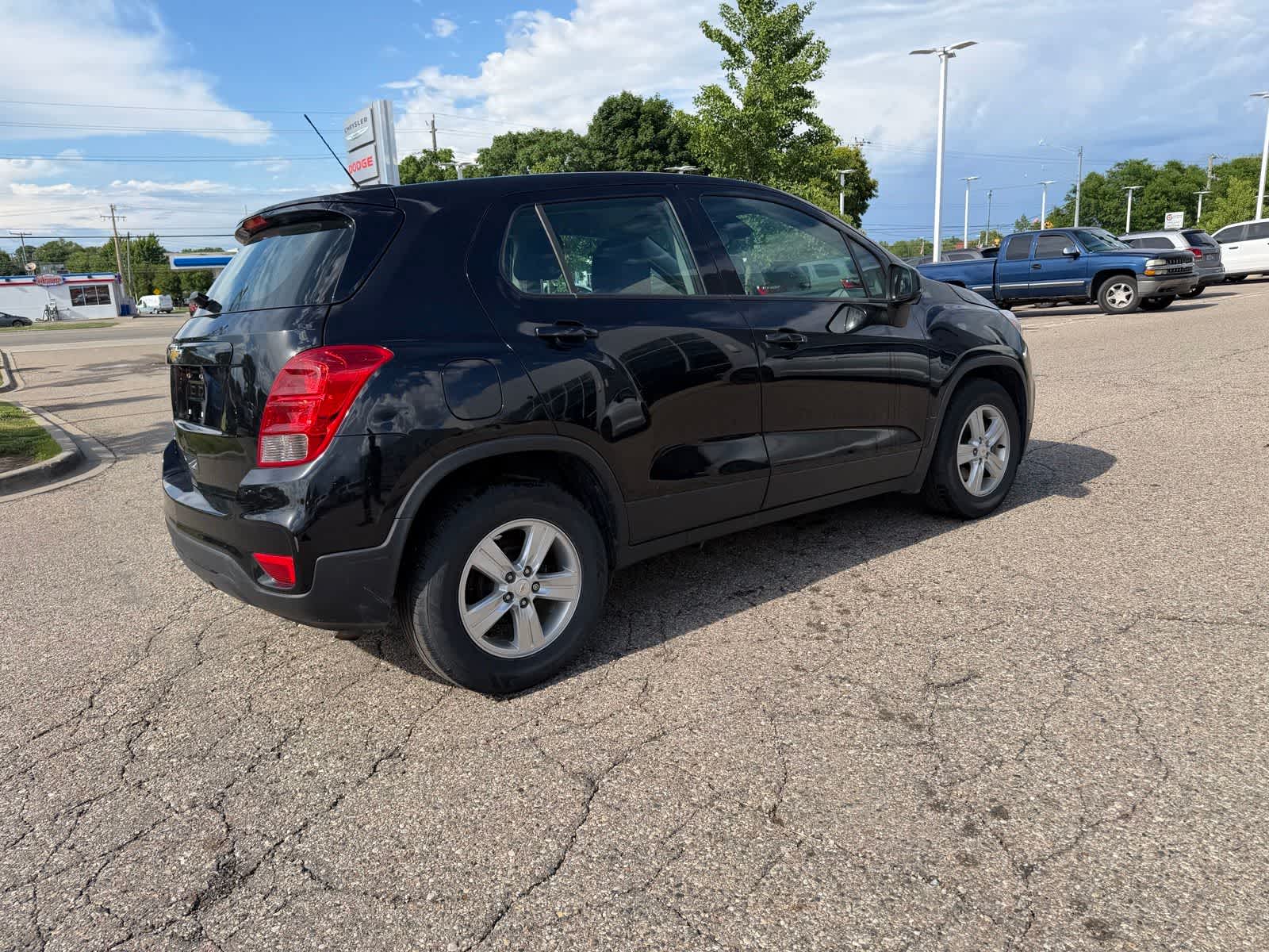 Thumbnail: 2020 Chevrolet Trax - 13