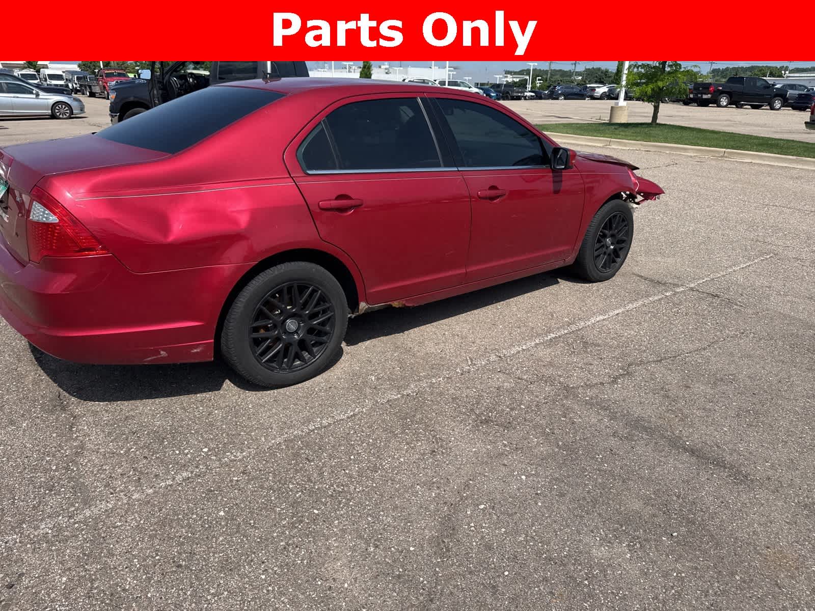 Thumbnail: 2010 Ford Fusion - 18