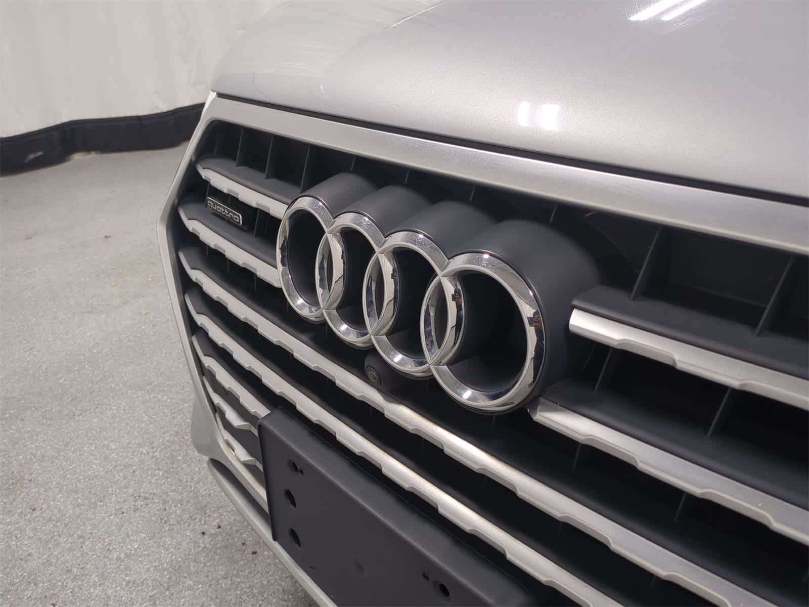 Thumbnail: 2017 Audi Q7 - 12