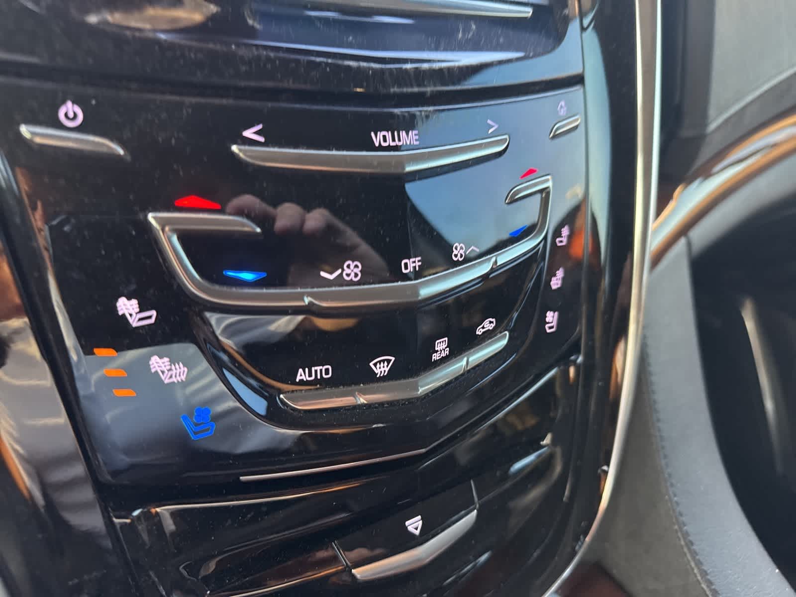 Thumbnail: 2018 Cadillac Escalade - 33