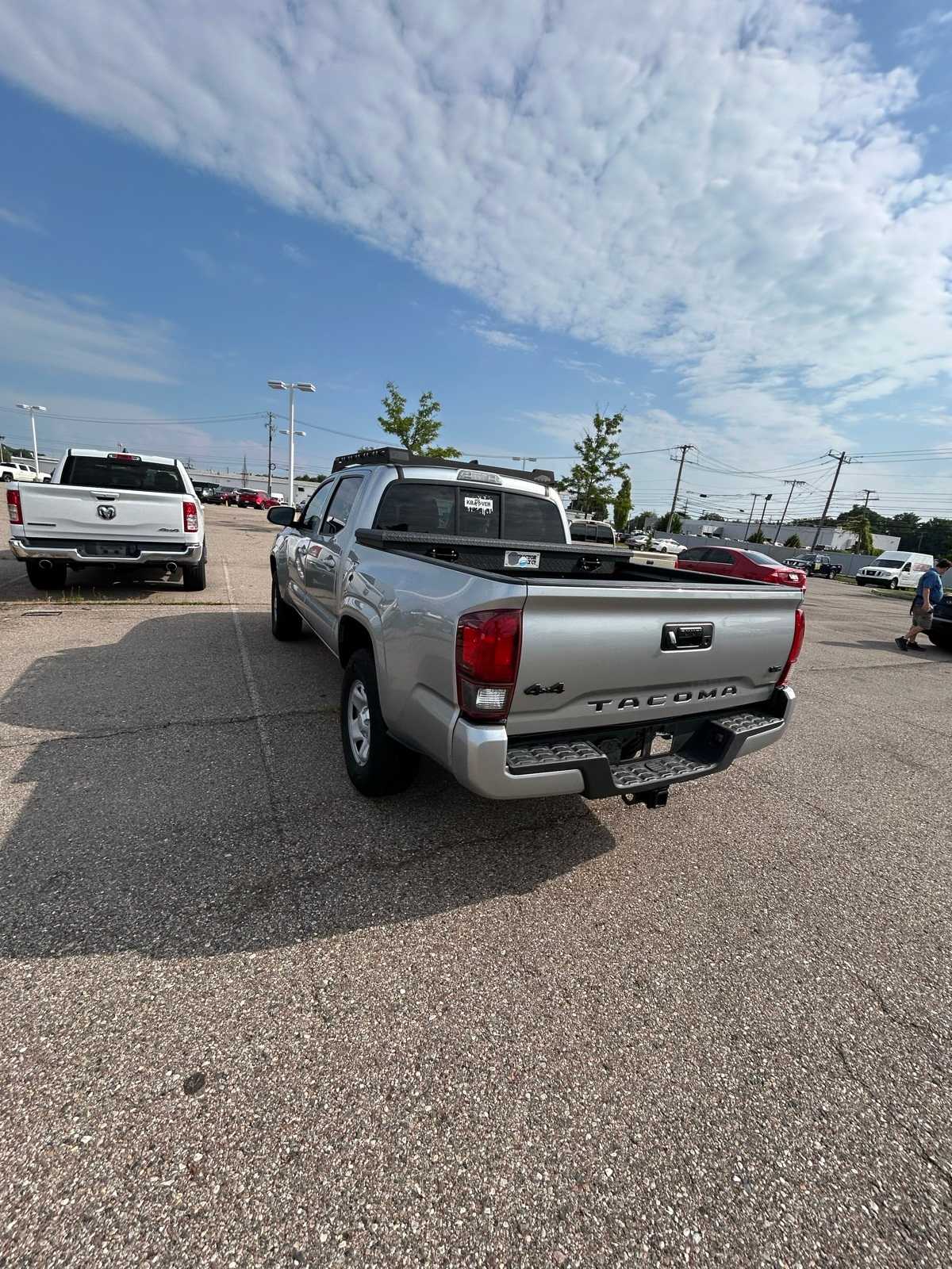 Thumbnail: 2023 Toyota Tacoma - 25