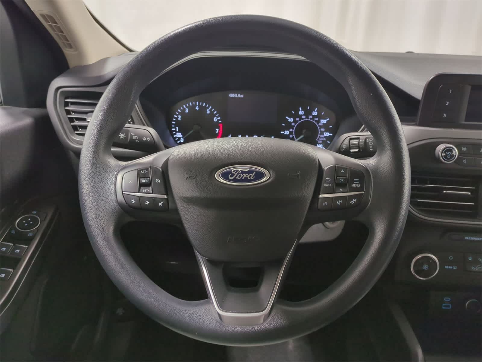 Thumbnail: 2020 Ford Escape - 23