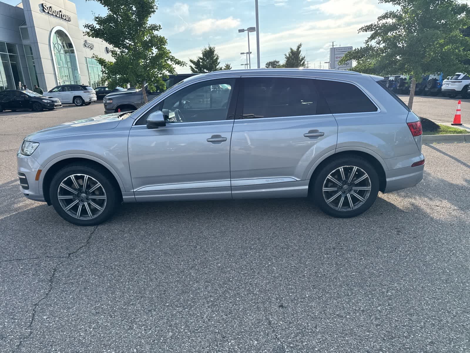 Thumbnail: 2017 Audi Q7 - 26