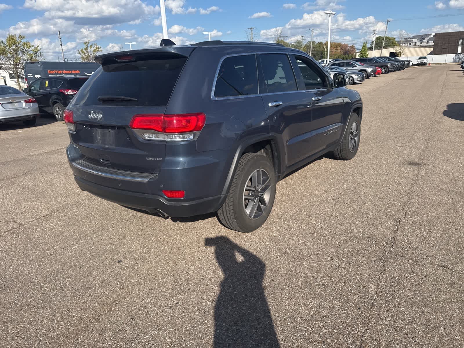 Thumbnail: 2019 Jeep Grand Cherokee - 17