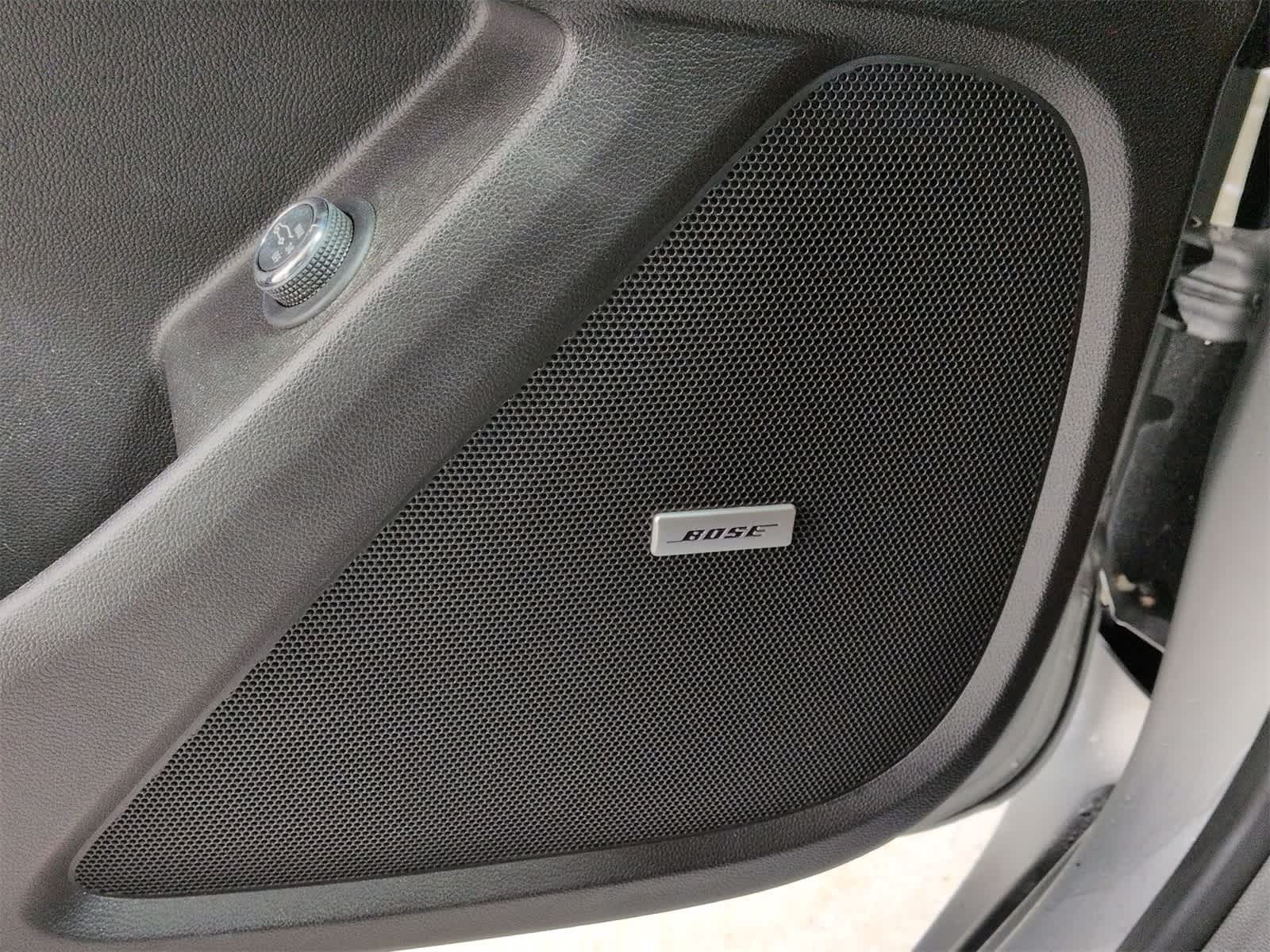 Thumbnail: 2020 Chevrolet Traverse - 33