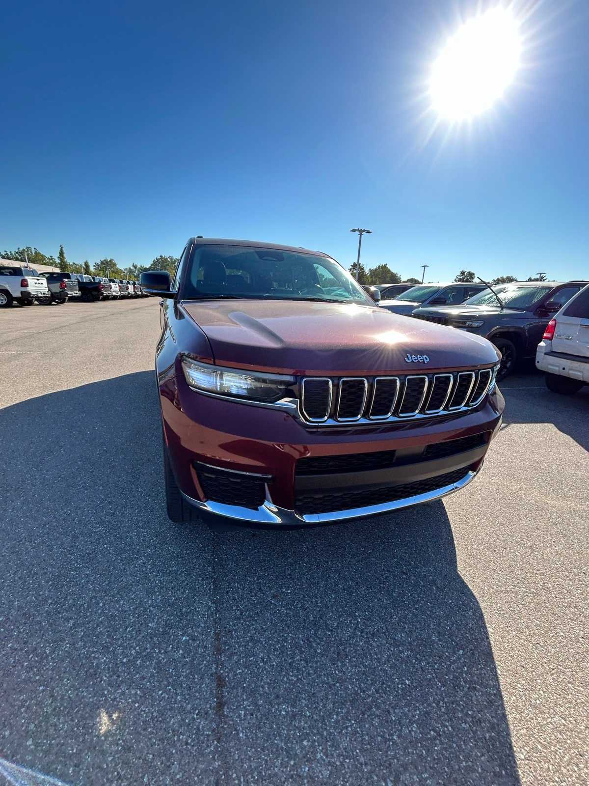 Thumbnail: 2021 Jeep Grand Cherokee L - 8