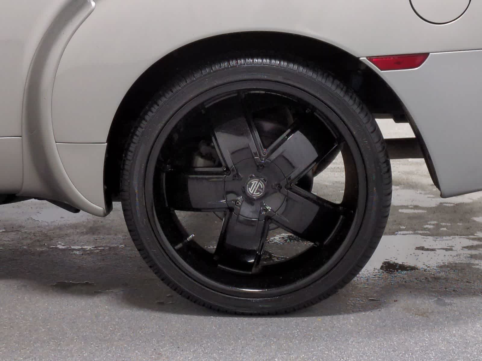 Thumbnail: 2005 Chevrolet SSR - 15