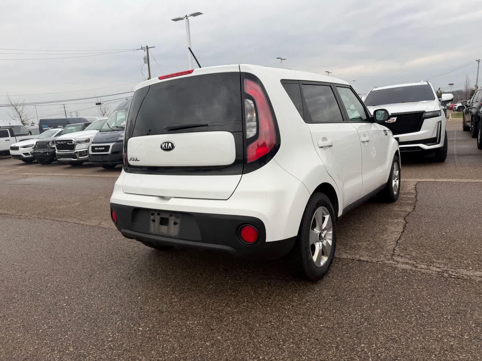 Thumbnail: 2017 Kia Soul - 20