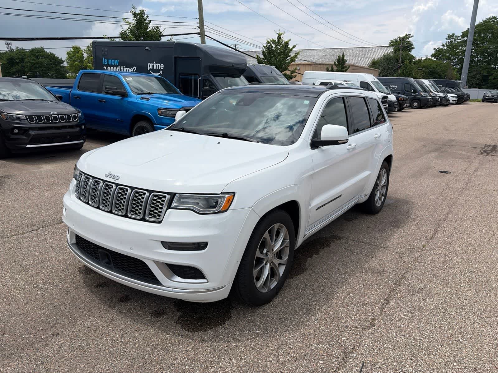 Thumbnail: 2021 Jeep Grand Cherokee - 21