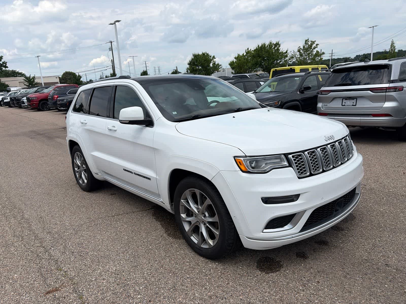 Thumbnail: 2021 Jeep Grand Cherokee - 6