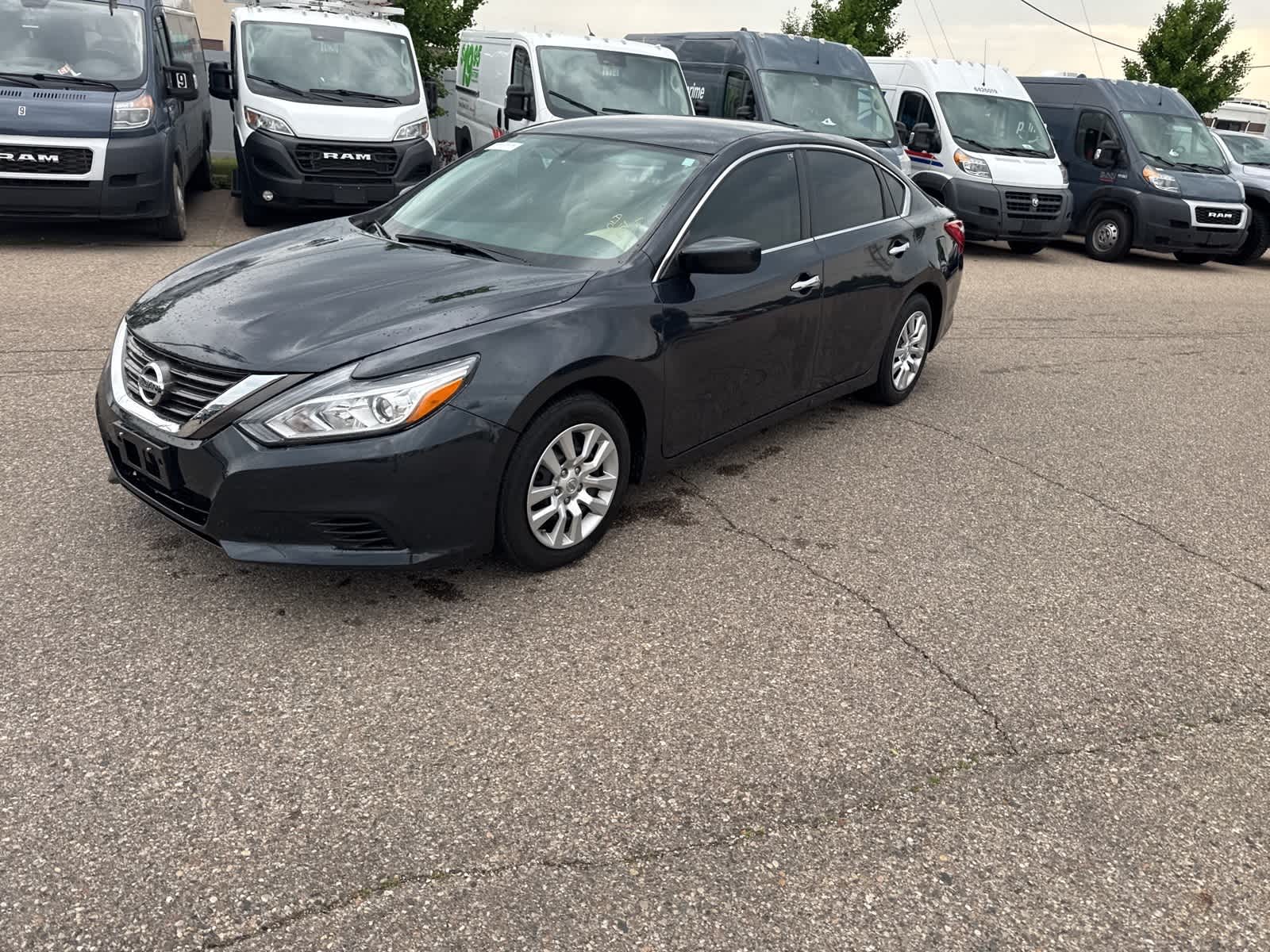 2017 Nissan Altima S 24
