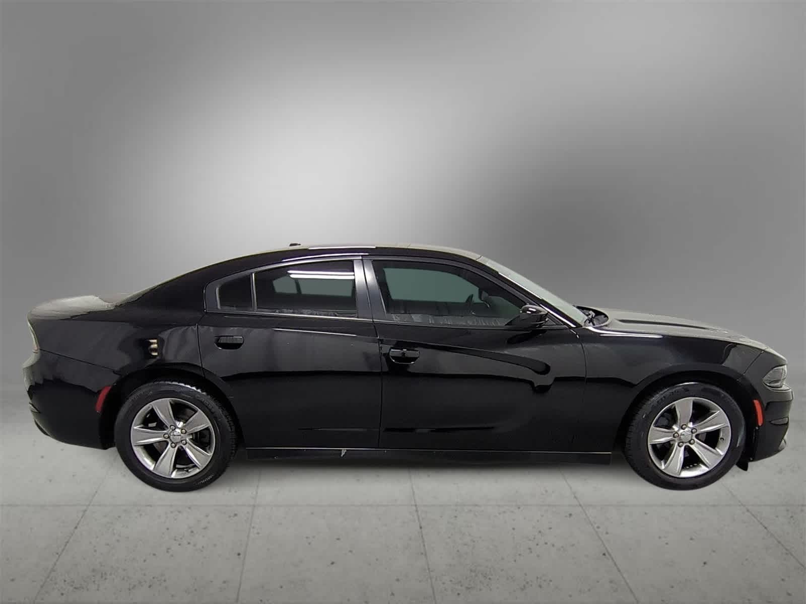 Thumbnail: 2015 Dodge Charger - 9