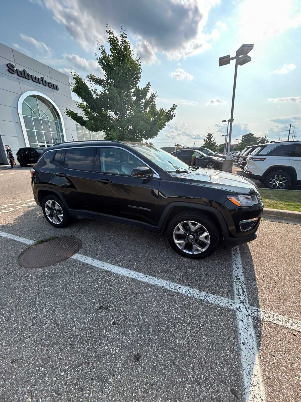Thumbnail: 2020 Jeep Compass - 11