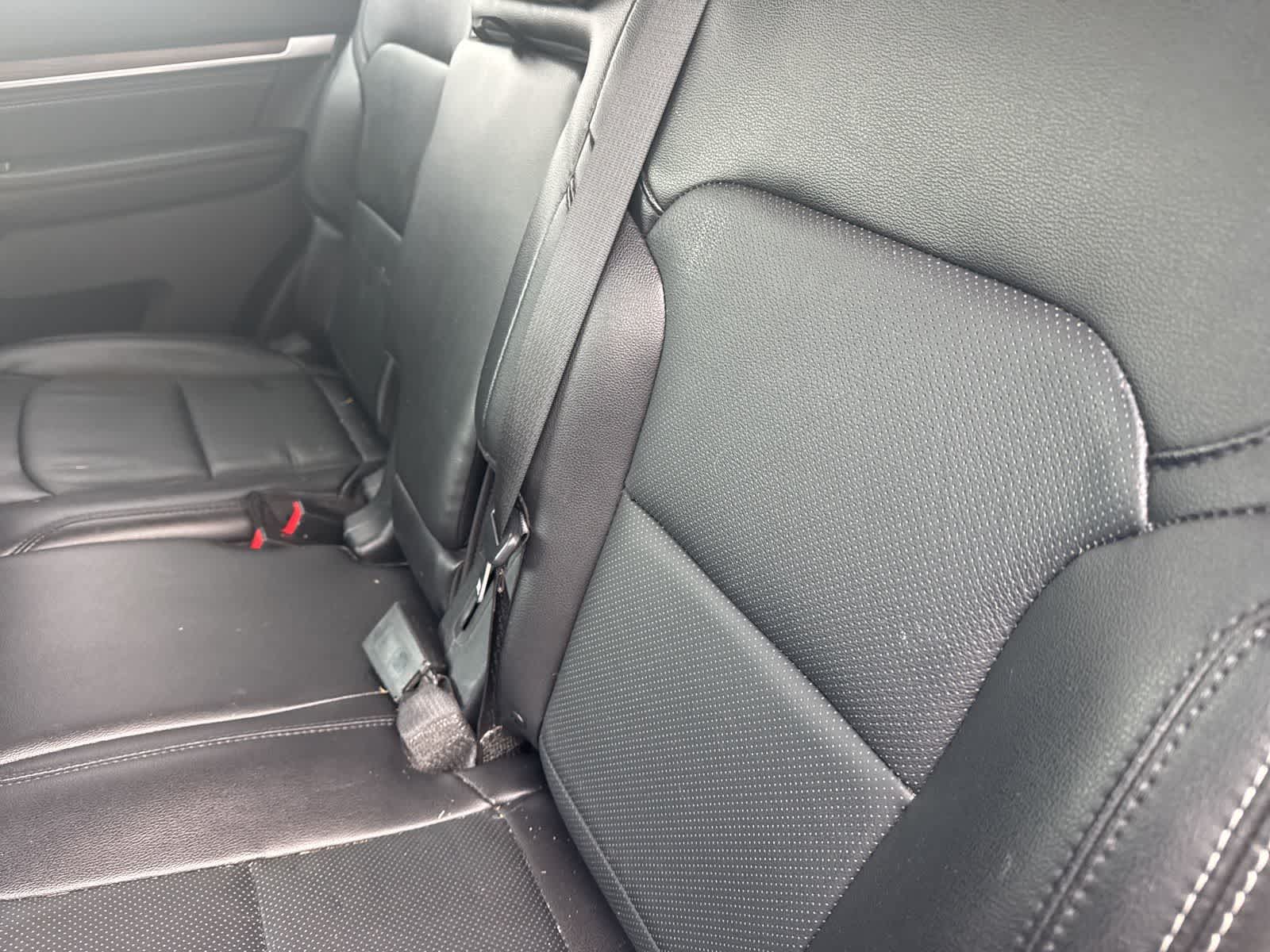 Thumbnail: 2019 Ford Explorer - 25