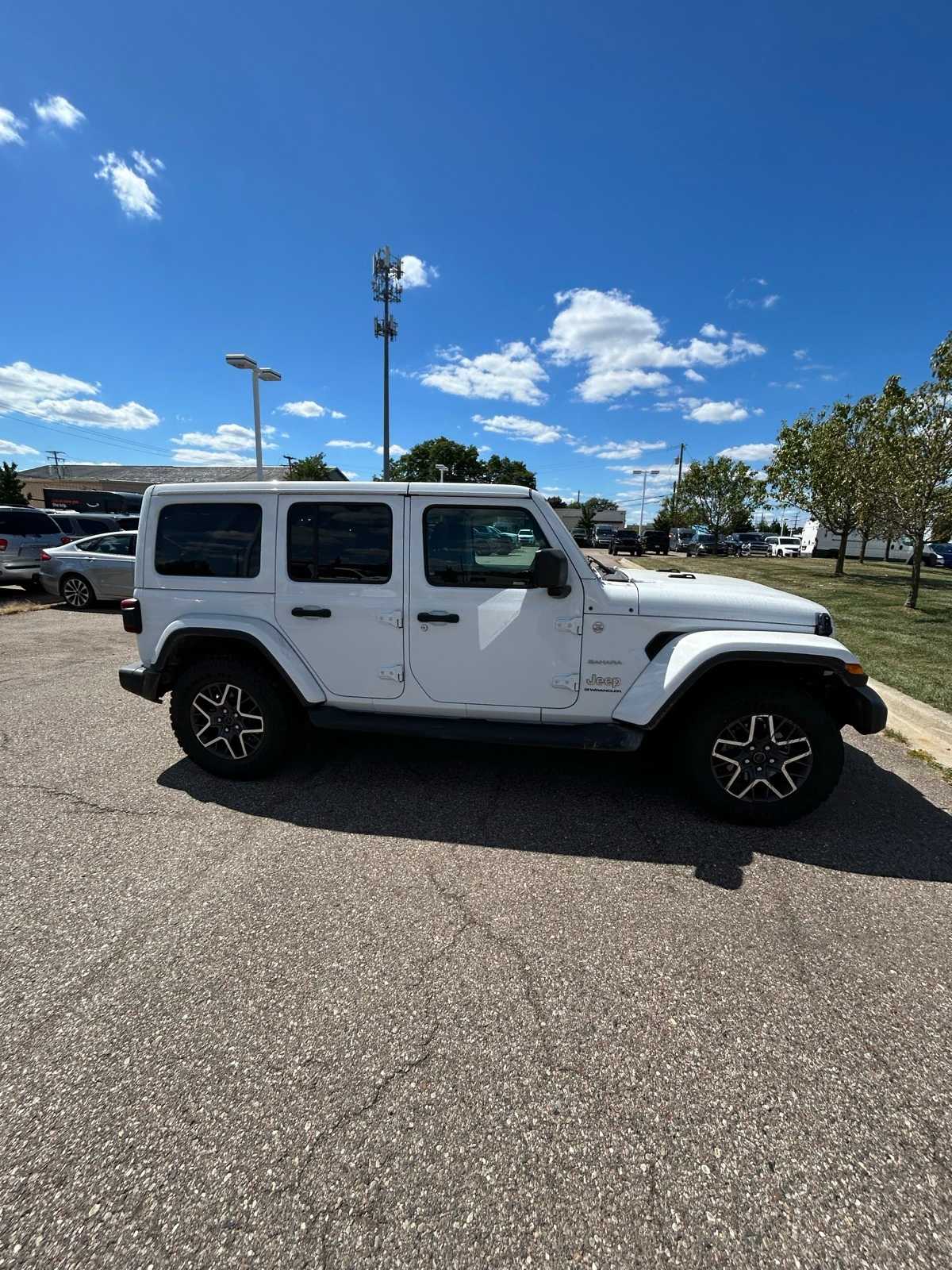 Thumbnail: 2024 Jeep Wrangler - 11