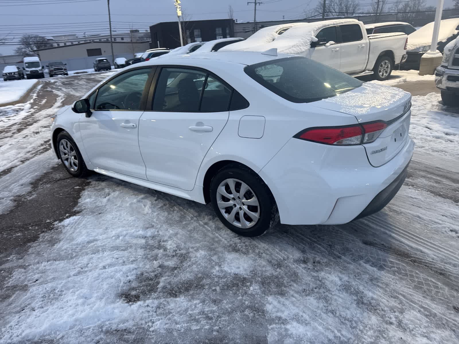 Thumbnail: 2025 Toyota Corolla - 17