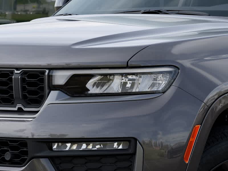 Thumbnail: 2026 Jeep Grand Cherokee - 10