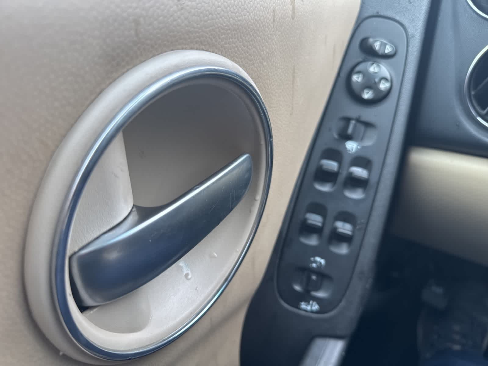 Thumbnail: 2008 Pontiac Grand Prix - 31