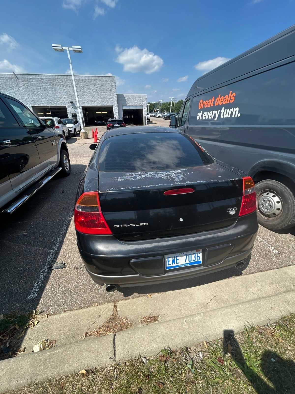 Thumbnail: 2002 Chrysler 300 - 12