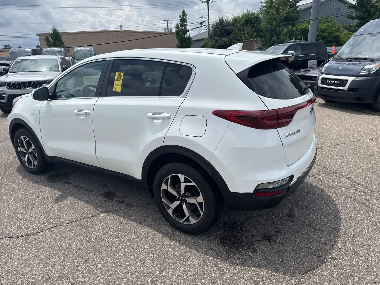 Thumbnail: 2021 Kia Sportage - 28