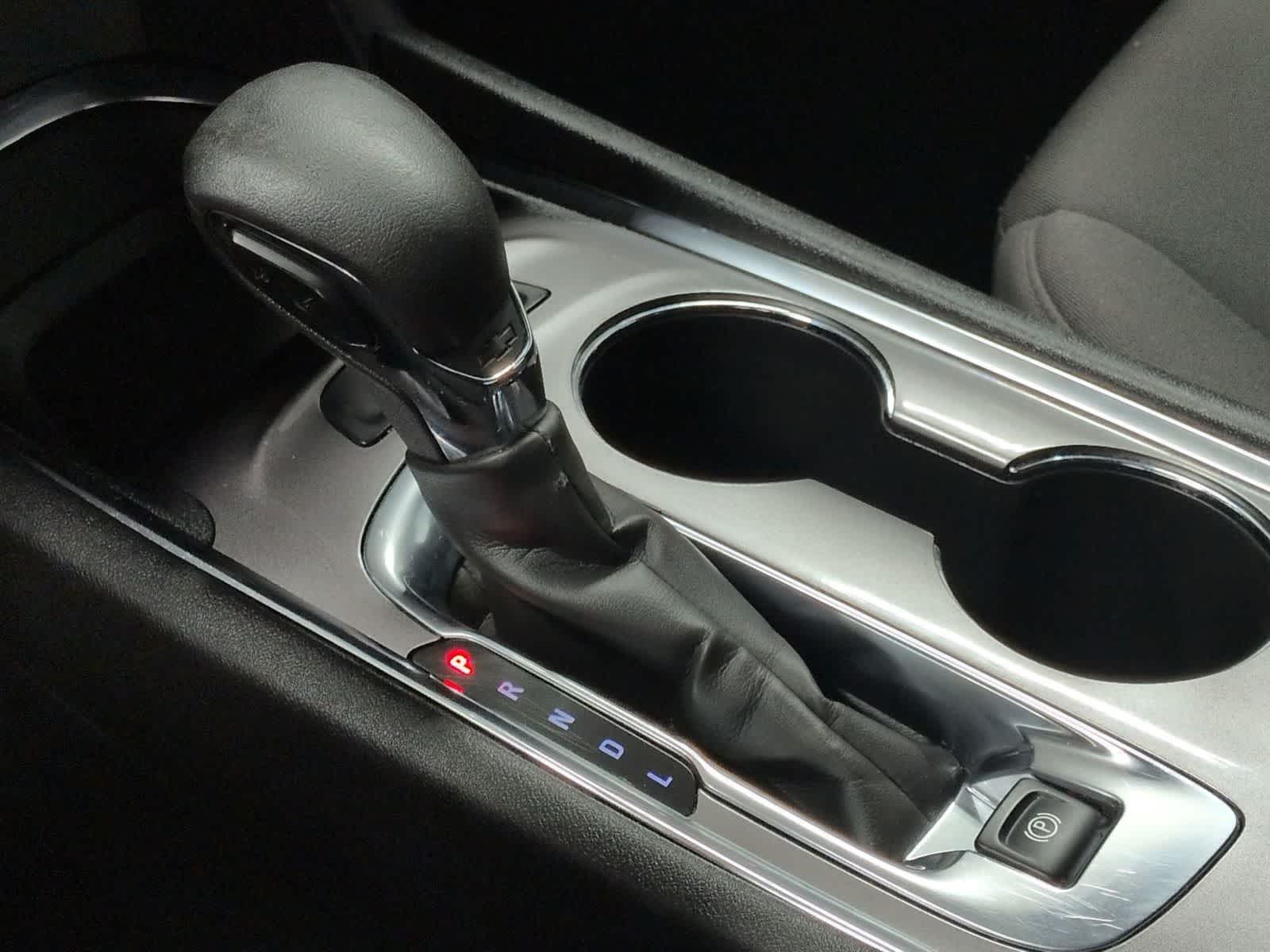 Thumbnail: 2023 Chevrolet Malibu - 32