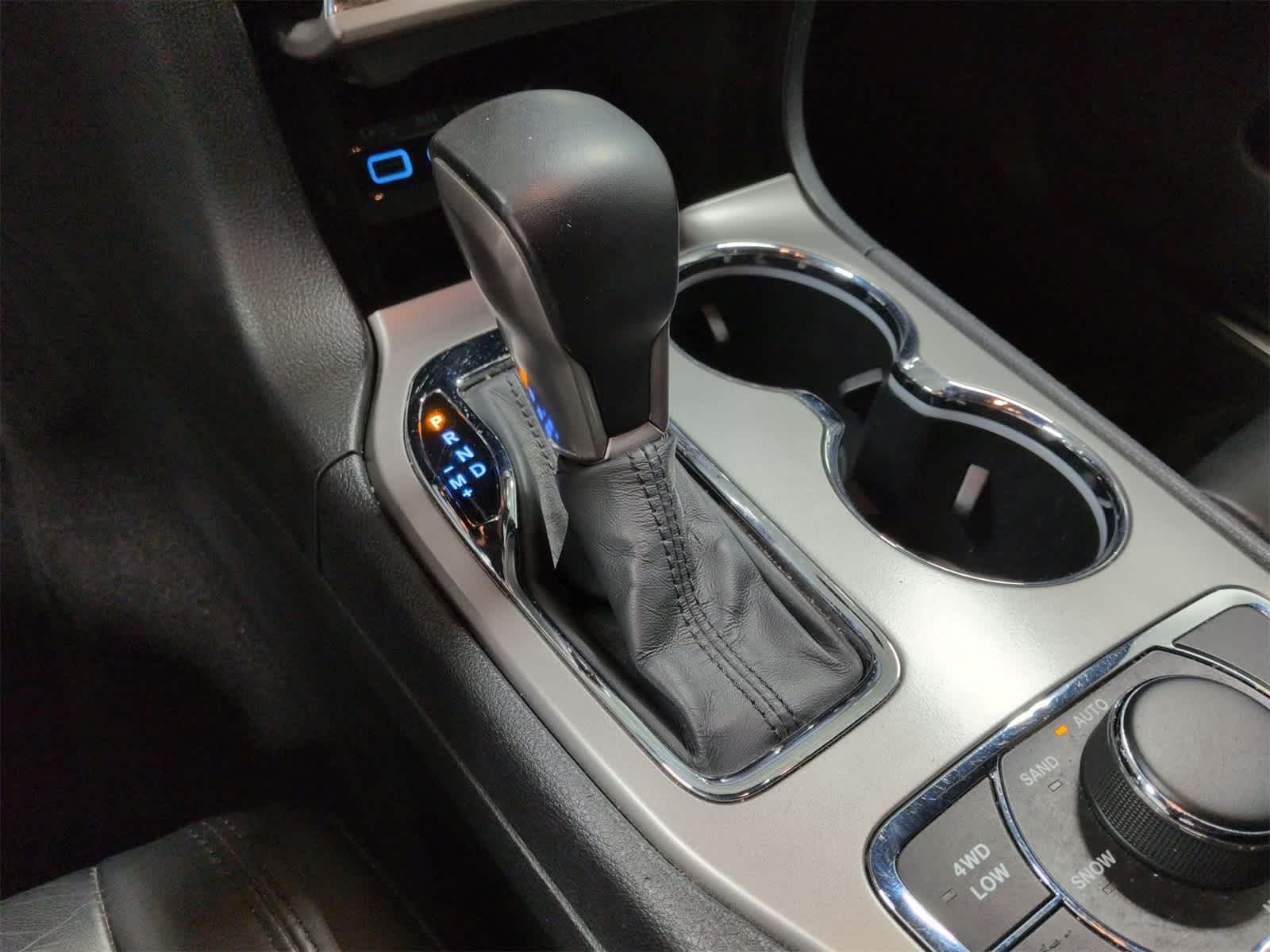 Thumbnail: 2020 Jeep Grand Cherokee - 35