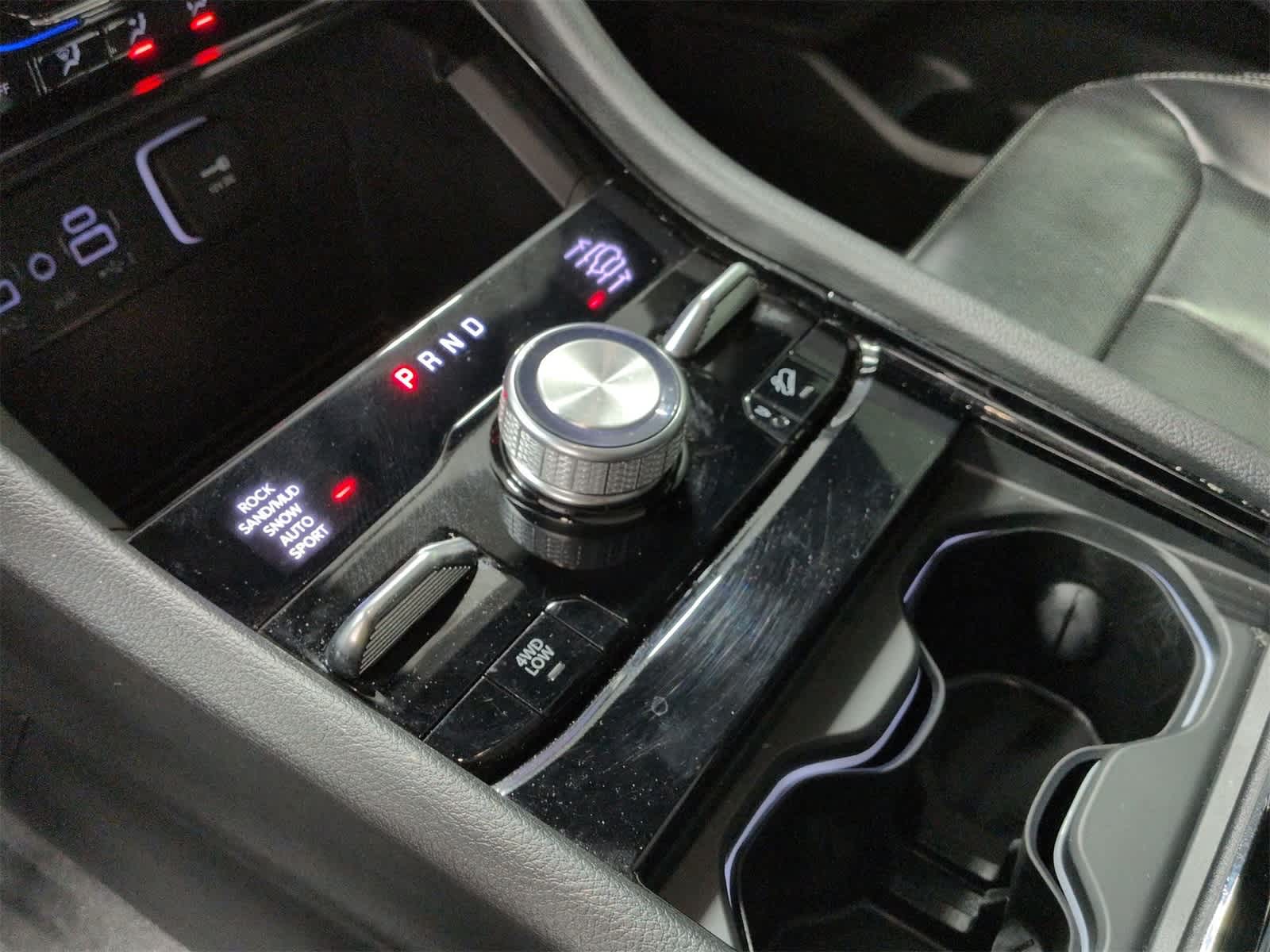 Thumbnail: 2023 Jeep Grand Cherokee L - 35