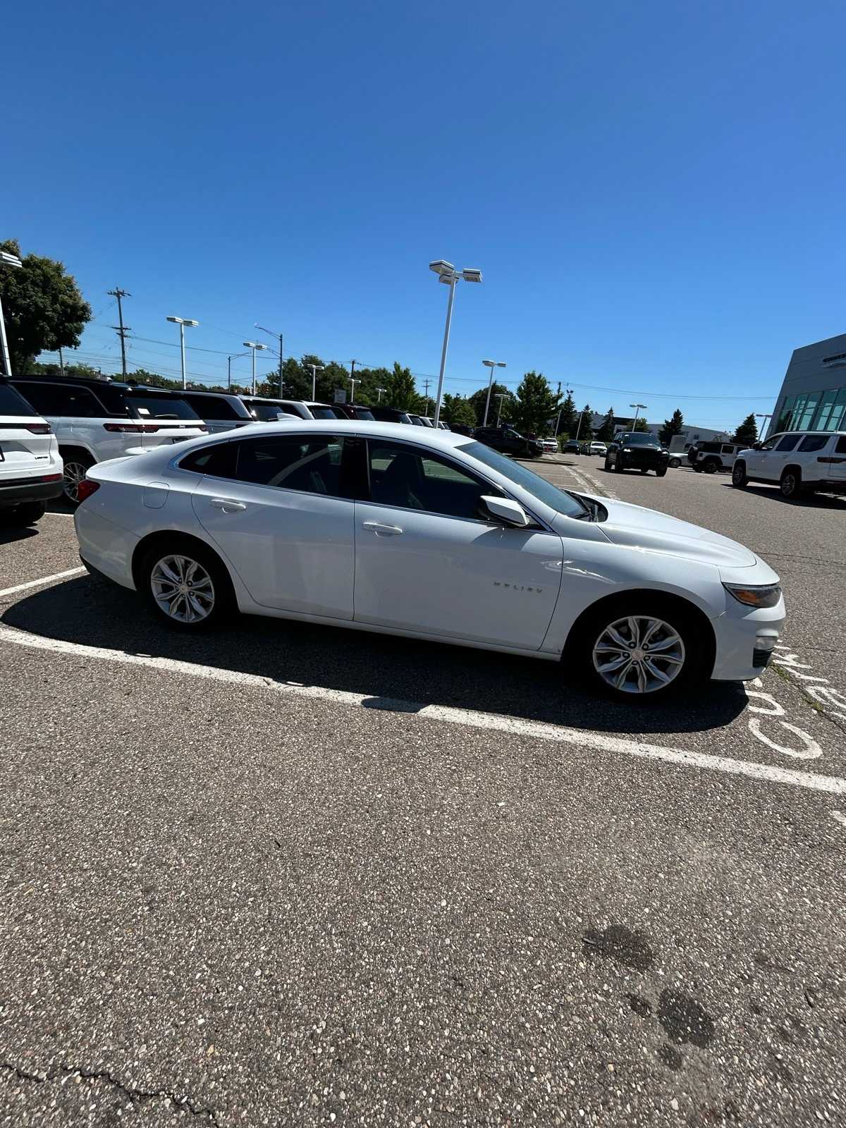 Thumbnail: 2023 Chevrolet Malibu - 12