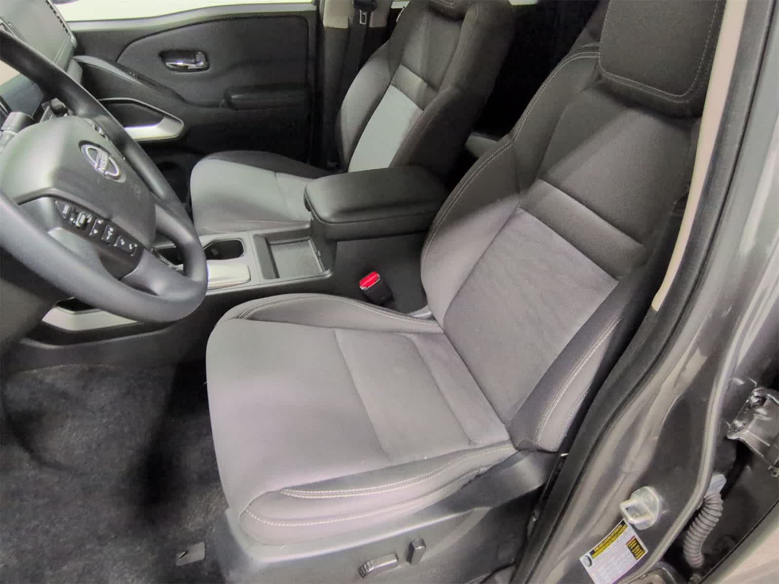 Thumbnail: 2024 Nissan Frontier - 16