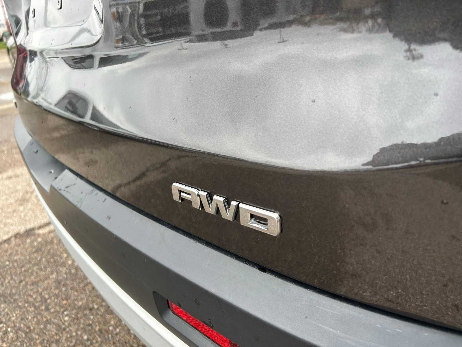 Thumbnail: 2017 GMC Acadia - 30