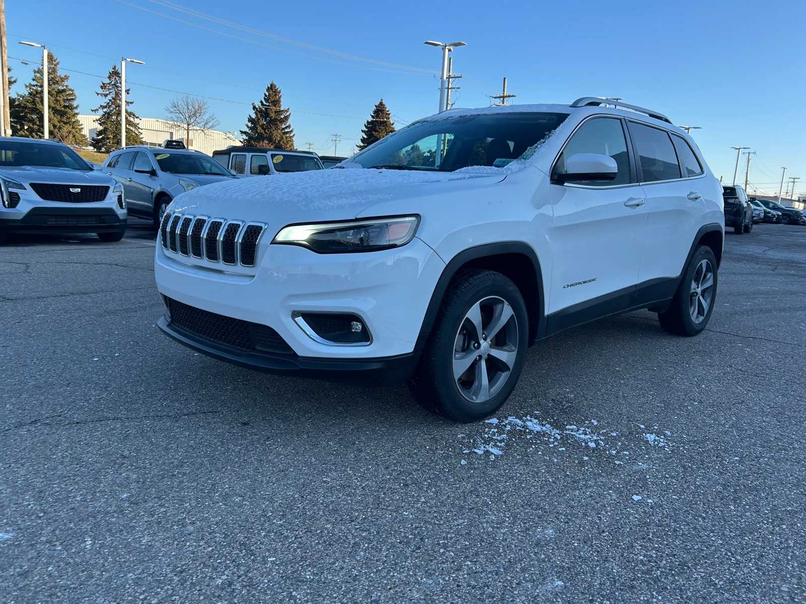 Thumbnail: 2019 Jeep Cherokee - 2