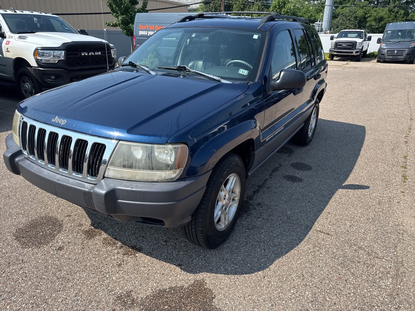 Thumbnail: 2003 Jeep Grand Cherokee - 1