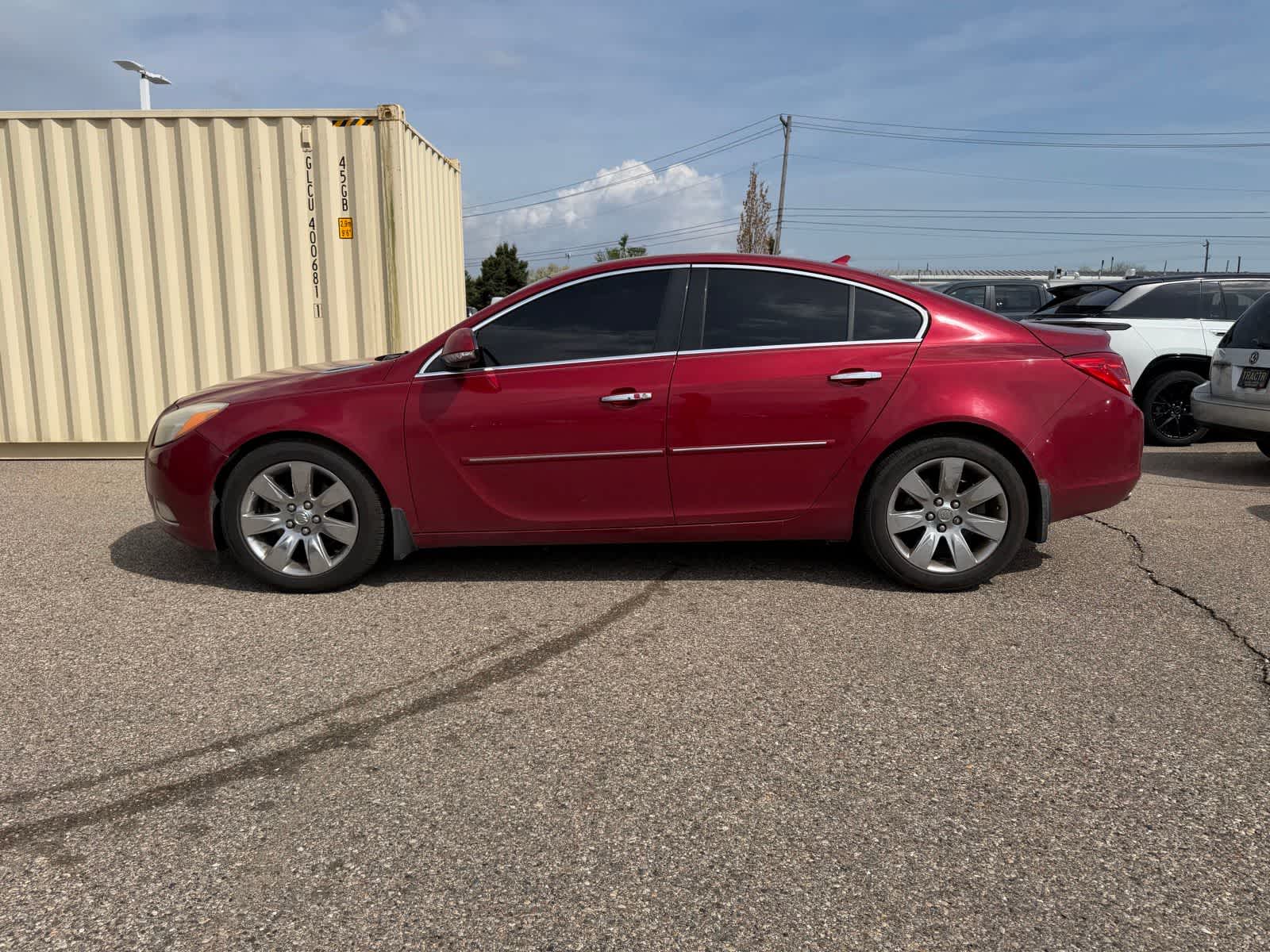 Thumbnail: 2012 Buick Regal - 24