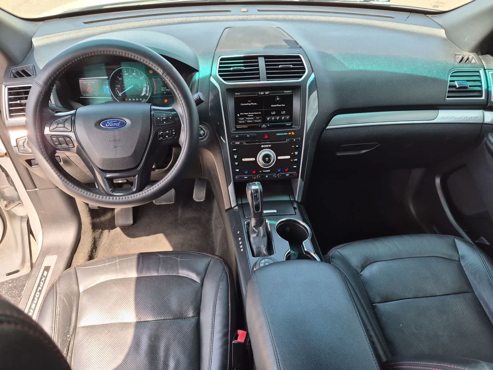 Thumbnail: 2016 Ford Explorer - 23