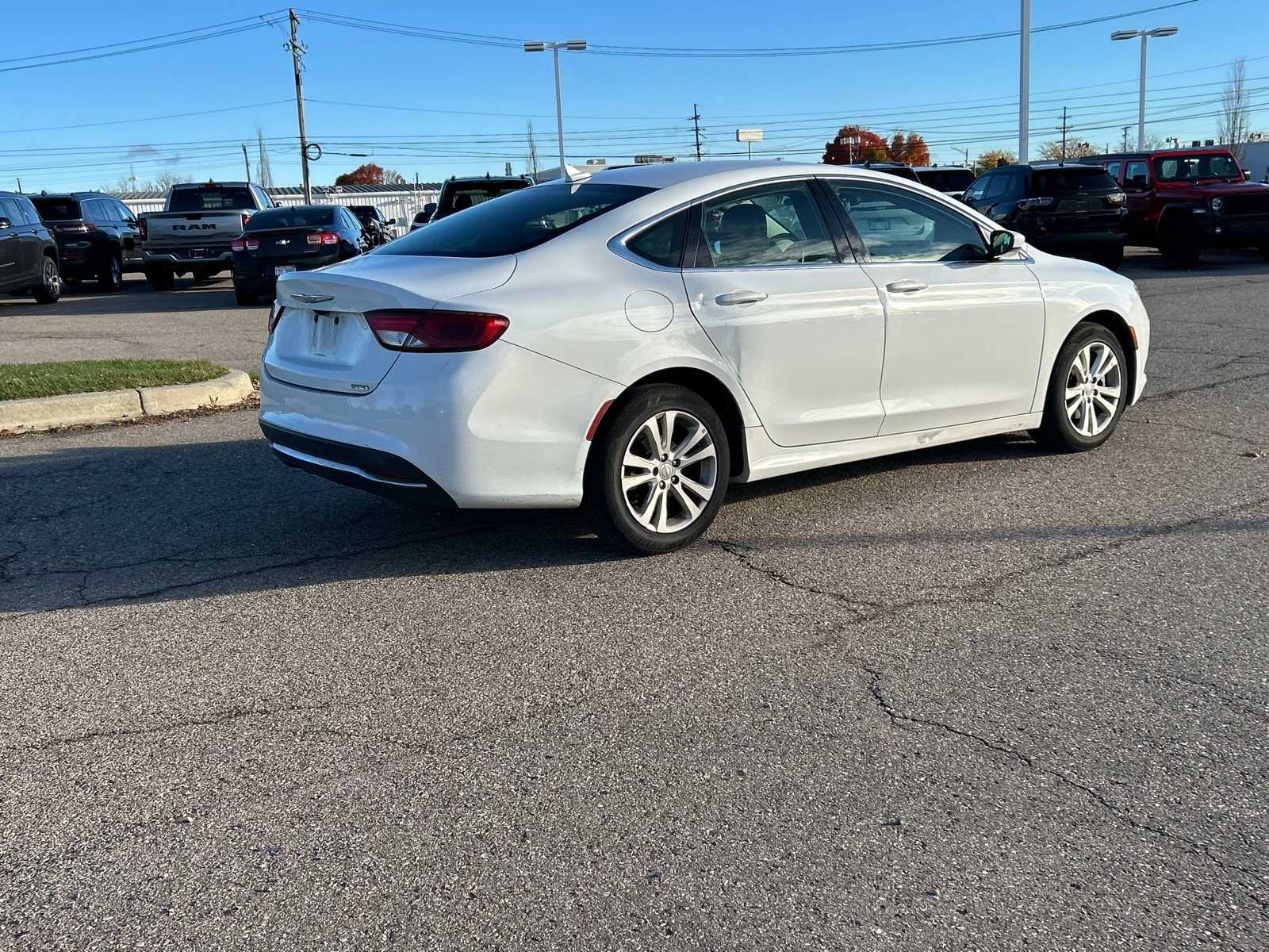 Thumbnail: 2017 Chrysler 200 - 13