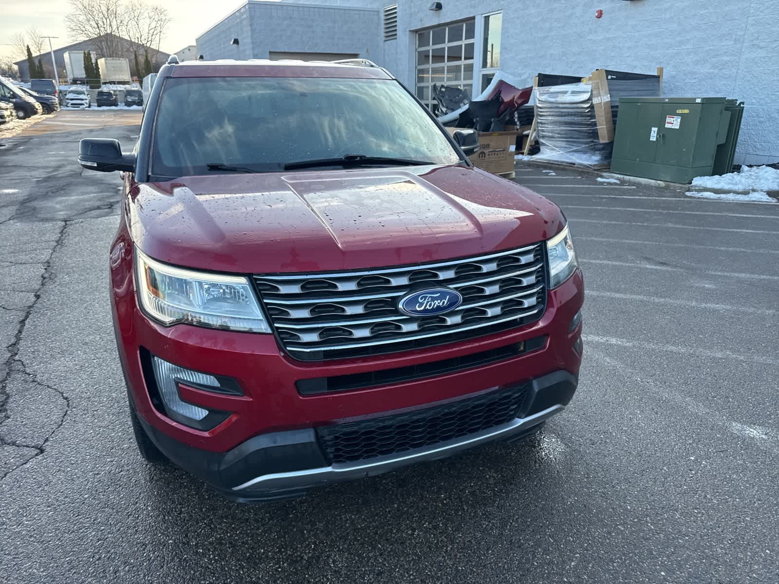 Thumbnail: 2017 Ford Explorer - 5